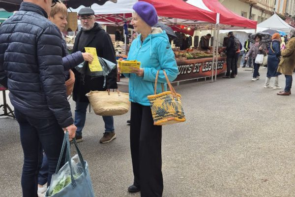 1125 Marché 6
